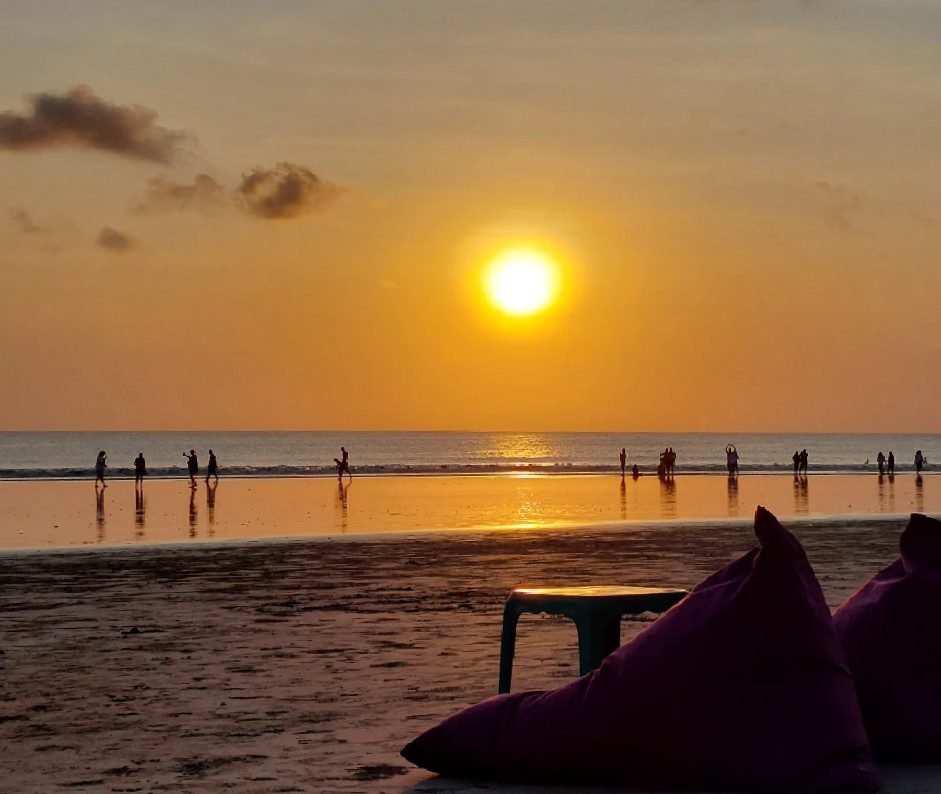 bali beach webp suoristettu